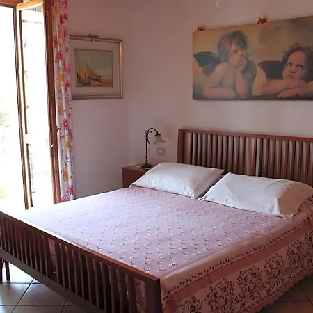Bed & Breakfast Lucy Bardolino