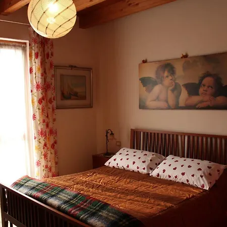 Bed and Breakfast Lucy Μπαρντολίνο