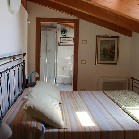 Lucy Bed and Breakfast